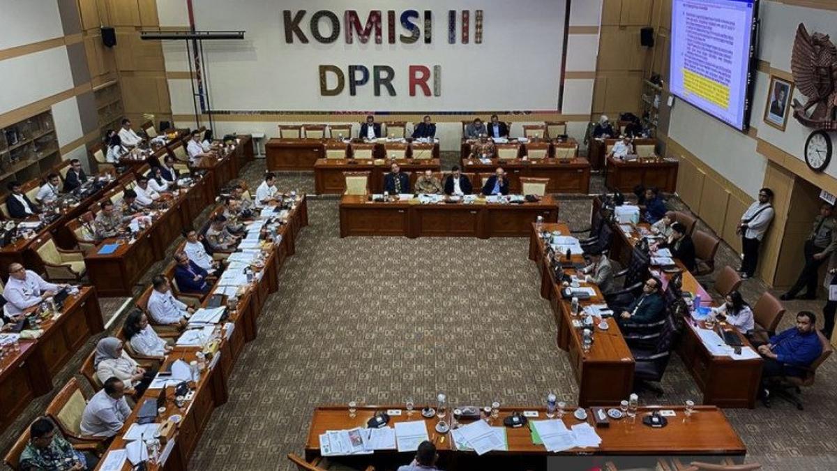 Polri Usul Tambahan Anggaran Menjadi Rp 184,1 Triliun