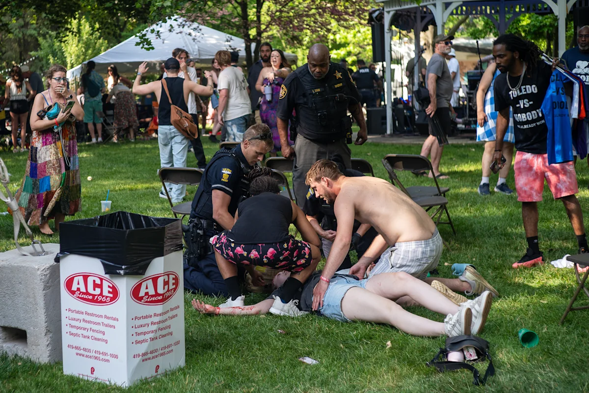 Polisi Tangkap Tersangka Lain Dalam Penembakan Festival Di Ohio