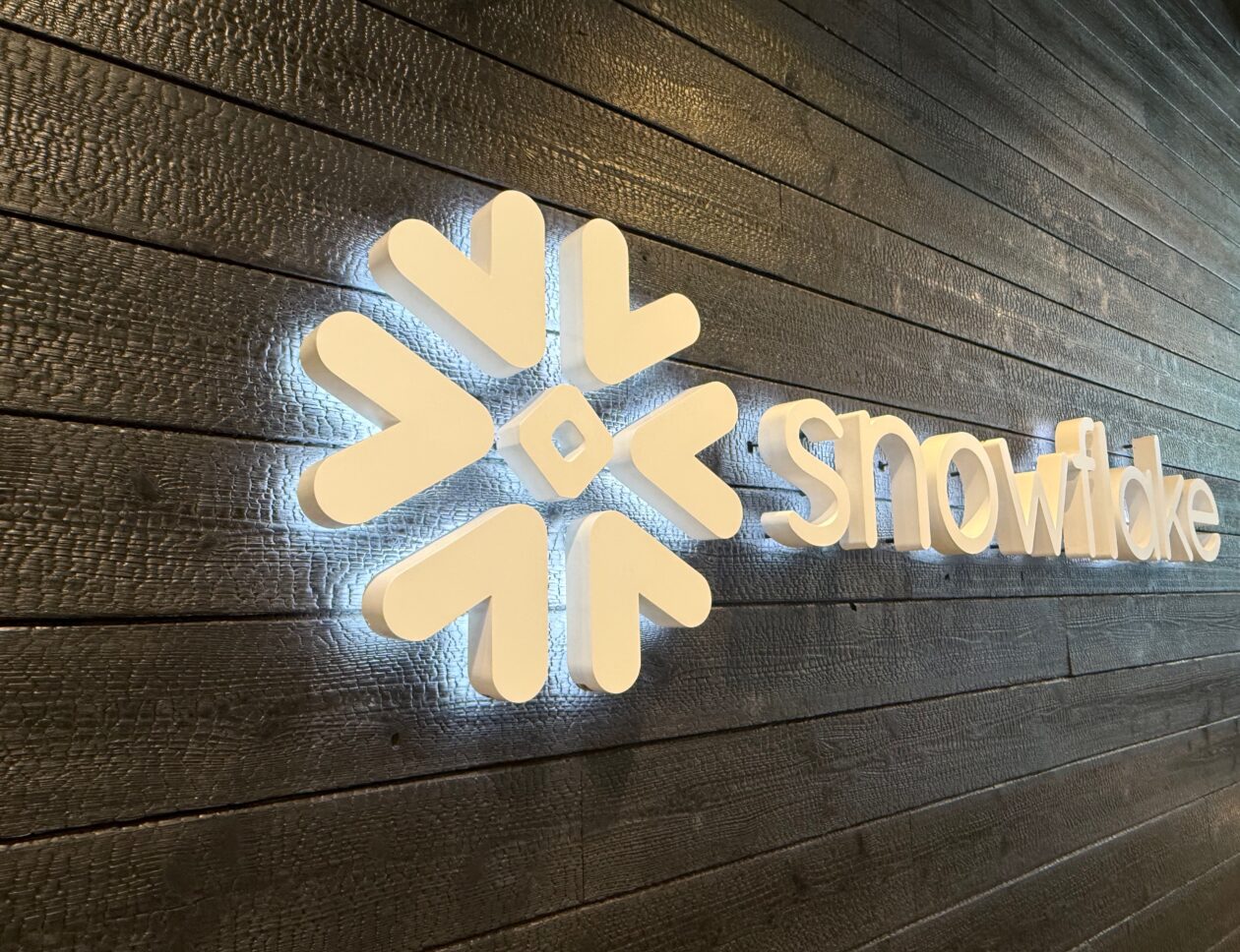 Snowflake Investasikan $6 Miliar pada AWS Untuk Infrastruktur AI